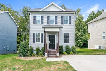 305 Chamberlain Dr Clayton, NC 27527